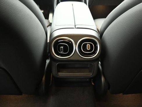 New 2026 Mercedes-Benz GLC 300 4MATIC image 22