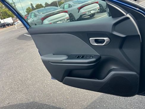 Certified 2025 Kia K4 FWD image 19