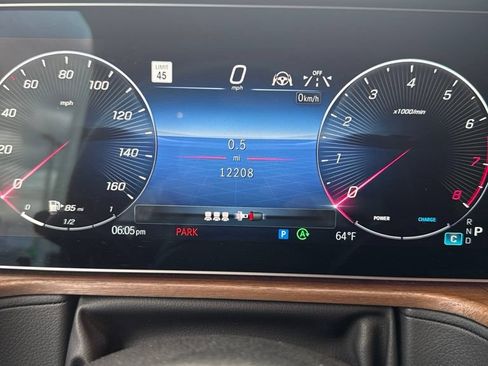 Used 2025 Mercedes-Benz G 550 image 13