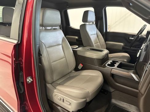 Used 2019 GMC Sierra 1500 SLT w/ SLT Premium Plus Package AWD/4WD image 33