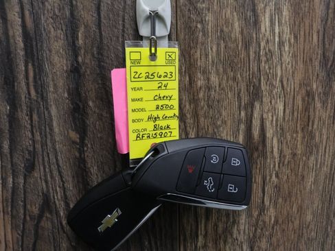 Used 2024 Chevrolet Silverado 2500 High Country w/ High Country Premium Package image 39