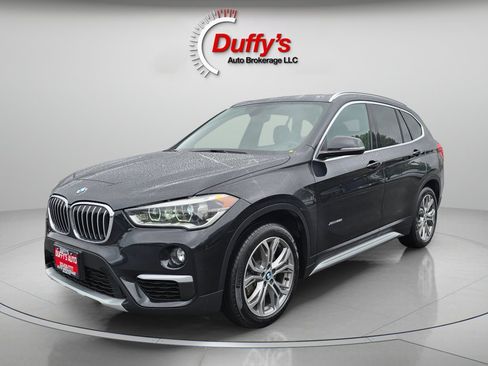 Used 2016 BMW X1 xDrive28i AWD/4WD image 18