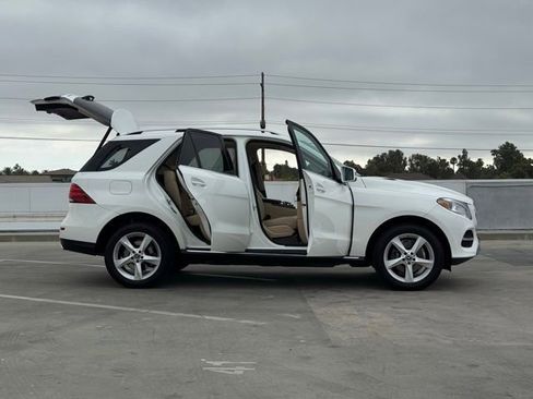 Used 2017 Mercedes-Benz GLE 350 4MATIC image 29