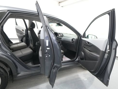 Used 2020 Hyundai Kona SE AWD/4WD image 24
