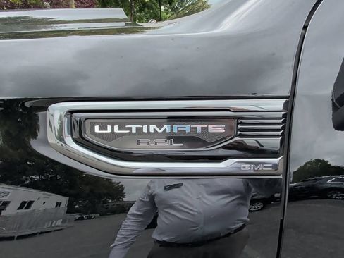 Used 2023 GMC Sierra 1500 Denali Ultimate AWD/4WD image 11