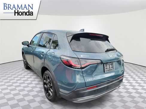Certified 2024 Honda HR-V Sport image 4