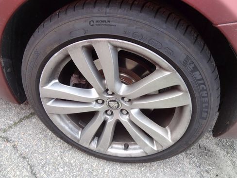 Used 2013 Jaguar XJ L Portfolio image 11