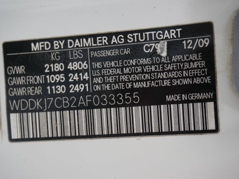 Used 2010 Mercedes-Benz E 550 E 550 image 28