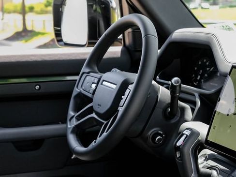 New 2026 Land Rover Defender 110 S AWD/4WD image 18