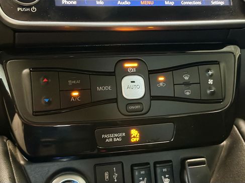 Used 2024 Nissan Leaf SV Plus FWD image 10