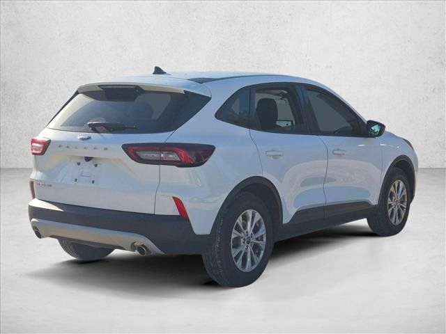 Used 2025 Ford Escape Active FWD image 4