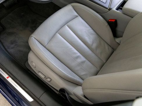 Used 2019 Audi A4 2.0T Premium Plus AWD/4WD image 12