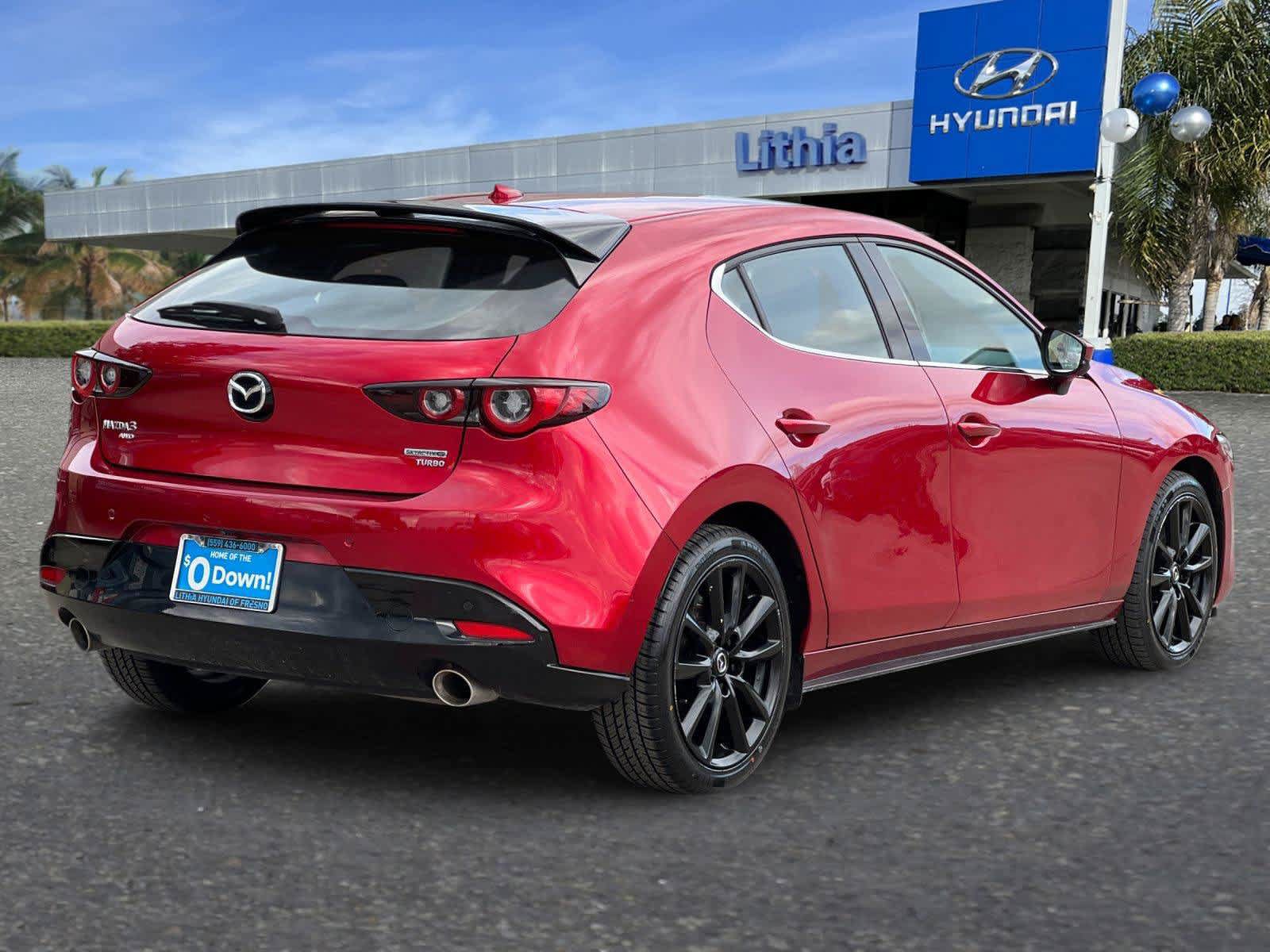 Used 2023 MAZDA MAZDA3 Hatchback w/Premium Plus Pkg AWD/4WD image 3