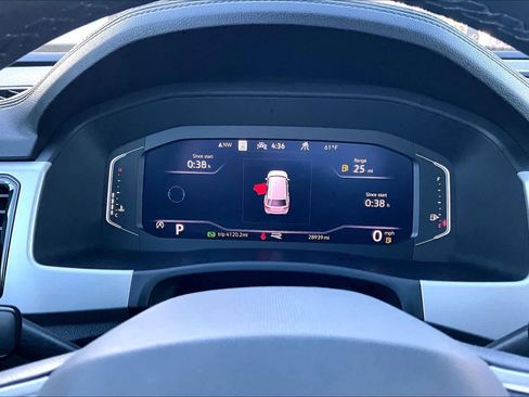 Used 2023 Volkswagen Atlas SEL Premium image 25