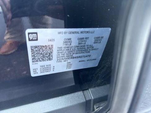 Used 2025 Chevrolet Suburban RST w/ Comfort Package AWD/4WD image 35