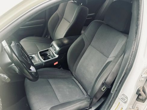 Used 2016 Dodge Charger SXT AWD/4WD image 14