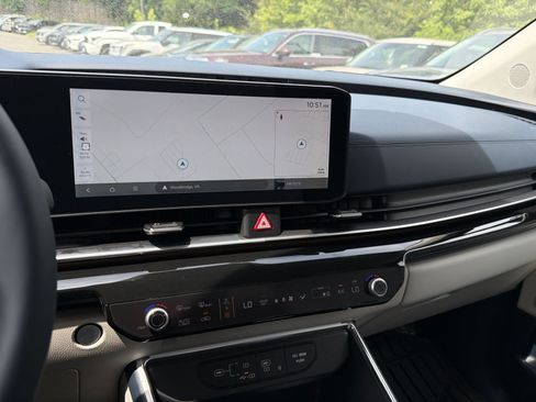 New 2026 Kia Carnival SX Prestige FWD image 22