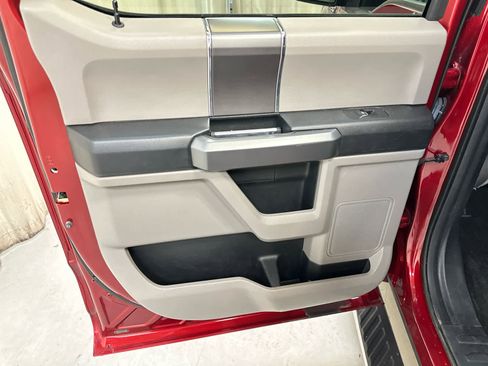 Used 2018 Ford F150 XLT w/ Equipment Group 302A Luxury image 26