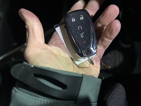 Used 2023 Chevrolet Equinox LT image 22