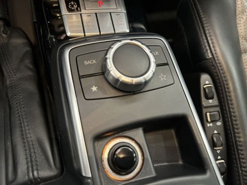 Used 2016 Mercedes-Benz G 63 AMG 4MATIC image 31