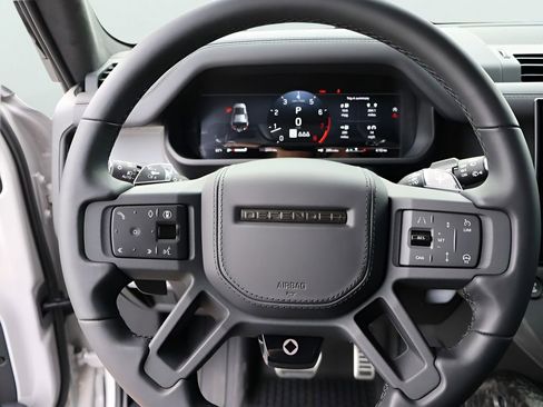 Certified 2026 Land Rover Defender 110 AWD/4WD image 35