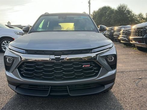 New 2026 Chevrolet TrailBlazer RS w/ Convenience Package image 2
