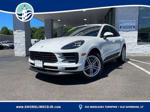 Used 2021 Porsche Macan AWD/4WD image 1