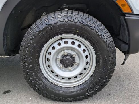 Used 2019 Ford Ranger XL w/ Equipment Group 101A Mid RWD image 11