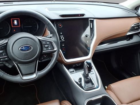 Used 2020 Subaru Outback Touring XT image 4
