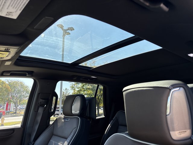 Used 2026 GMC Yukon Denali Ultimate AWD/4WD image 24