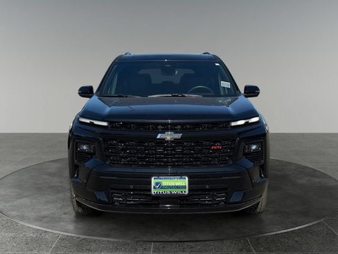 Used 2024 Chevrolet Traverse RS AWD/4WD image 2