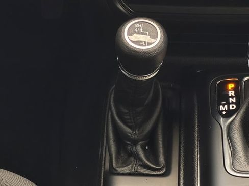 Used 2021 Jeep Gladiator Mojave AWD/4WD image 19