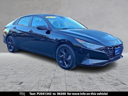 Certified 2023 Hyundai Elantra Blue w/ Cargo Package