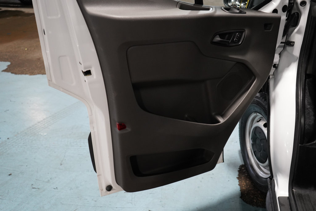 Used 2025 Ford Transit 250 148 High Roof Extended w/ Load Area Protection Package RWD image 22