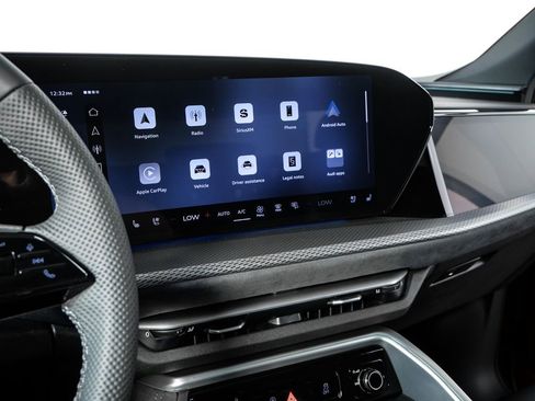 New 2026 Audi SQ5 Premium Plus image 12