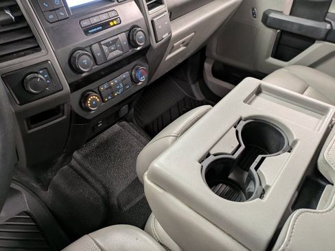 Used 2020 Ford F250 XL w/ STX Appearance Package image 13