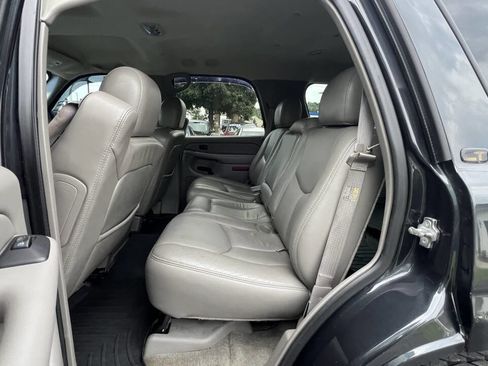 Used 2004 Chevrolet Tahoe LT w/ LT Preferred Equipment Group image 12
