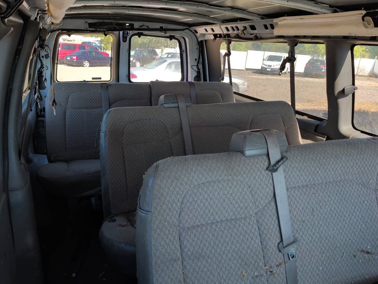Used 2008 Chevrolet Express 3500 Extended Passenger w/ LT Preferred Equipment Group RWD image 27