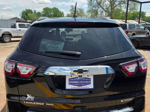 Used 2017 Chevrolet Traverse Premier AWD/4WD image 6