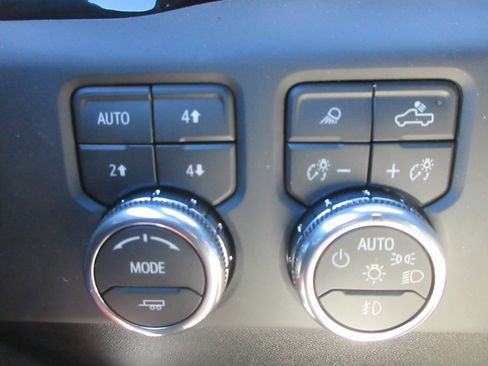 New 2026 GMC Sierra 2500 Denali Ultimate w/ Max Trailering Package image 19