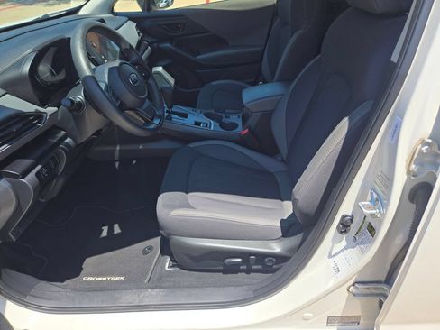 Used 2025 Subaru Crosstrek 2.5i Premium AWD/4WD image 14