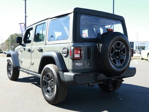 Used 2023 Jeep Wrangler Sport image 8