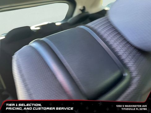 Used 2022 Toyota Highlander L FWD image 16