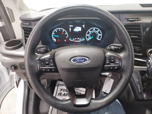 Used 2024 Ford Transit 250 148 High Roof RWD image 7