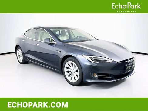 Used 2018 Tesla Model S 100D AWD/4WD image 1