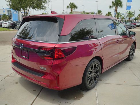New 2026 Honda Odyssey Sport-L image 5
