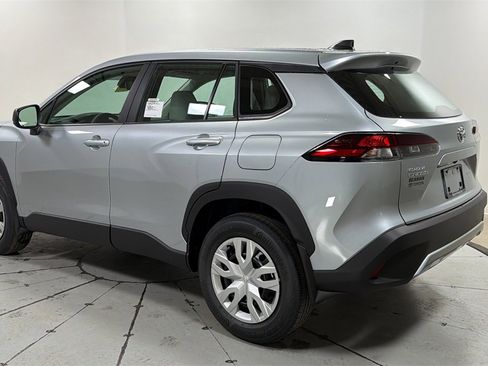 New 2026 Toyota Corolla Cross L image 7