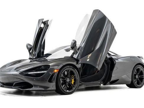 Used 2020 McLaren 720S Spider RWD image 9