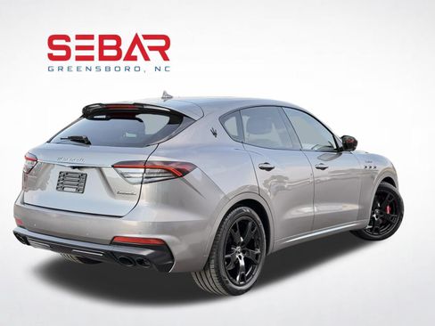Used 2022 Maserati Levante Modena AWD/4WD image 16