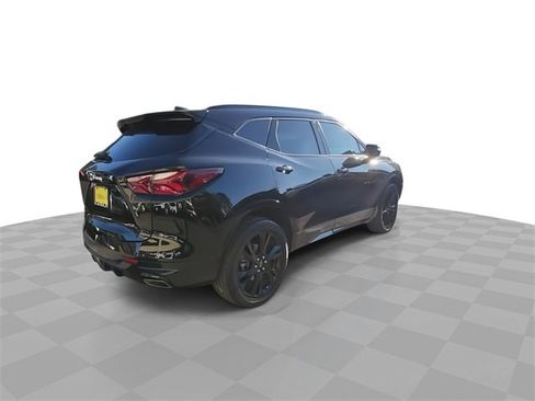 Certified 2021 Chevrolet Blazer RS w/ Enhanced Convenience Package image 8